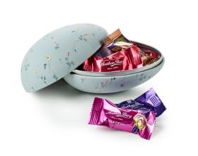 Flower garden. Metalæg